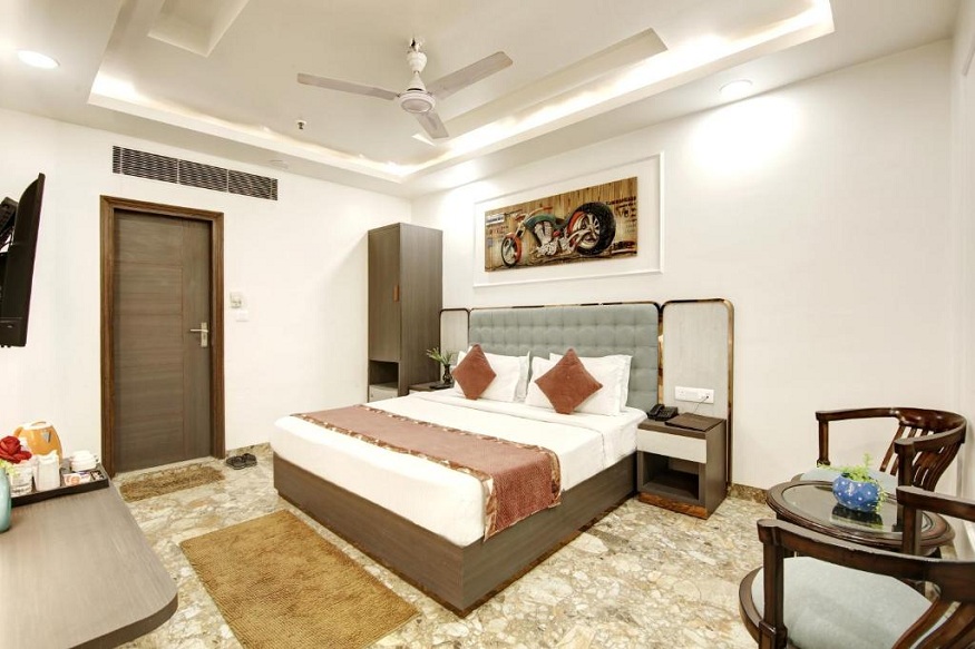 book hotels in Bhopal